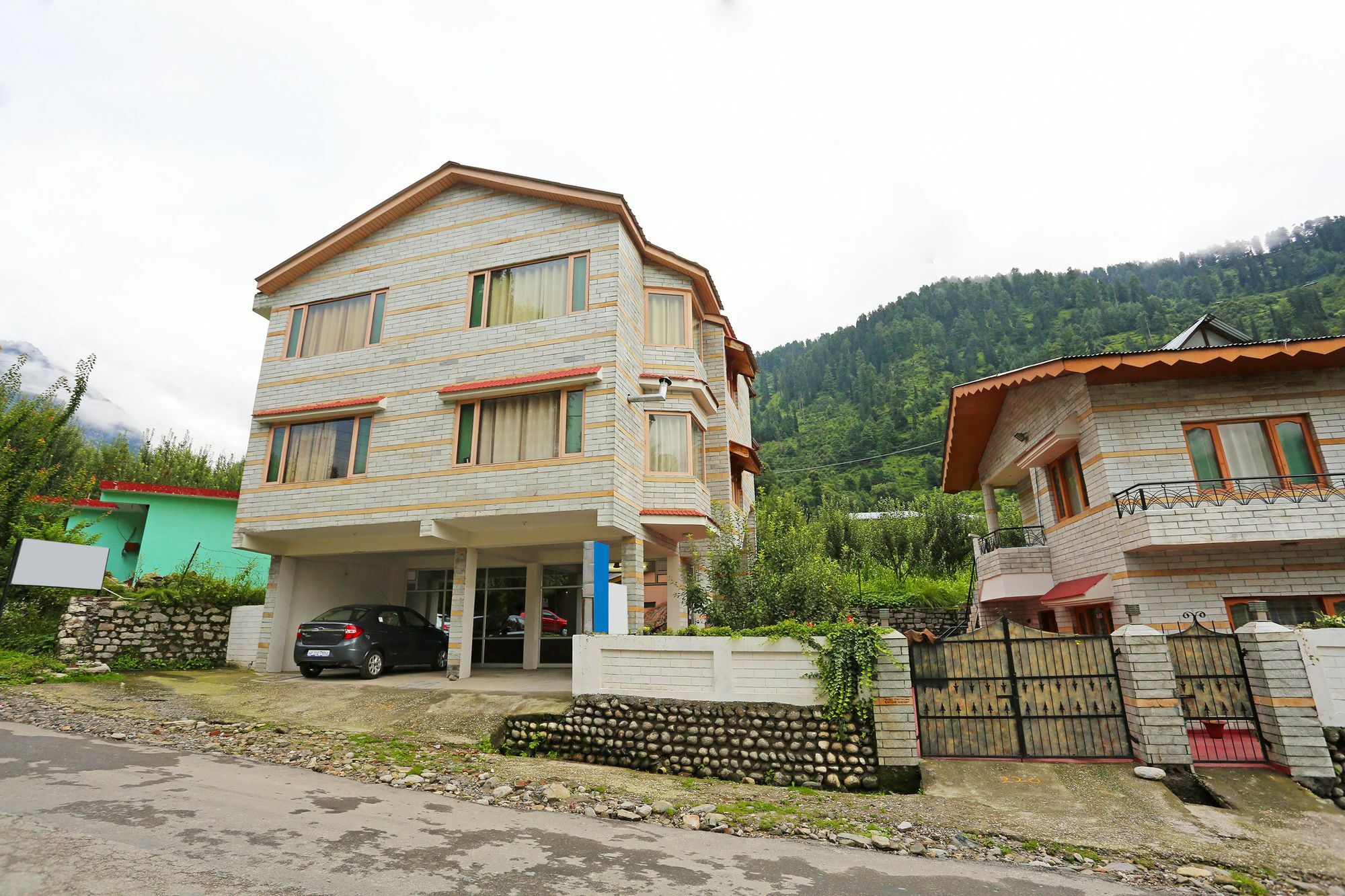 Oyo 7138 Acharya Cottage Manali  Ngoại thất bức ảnh